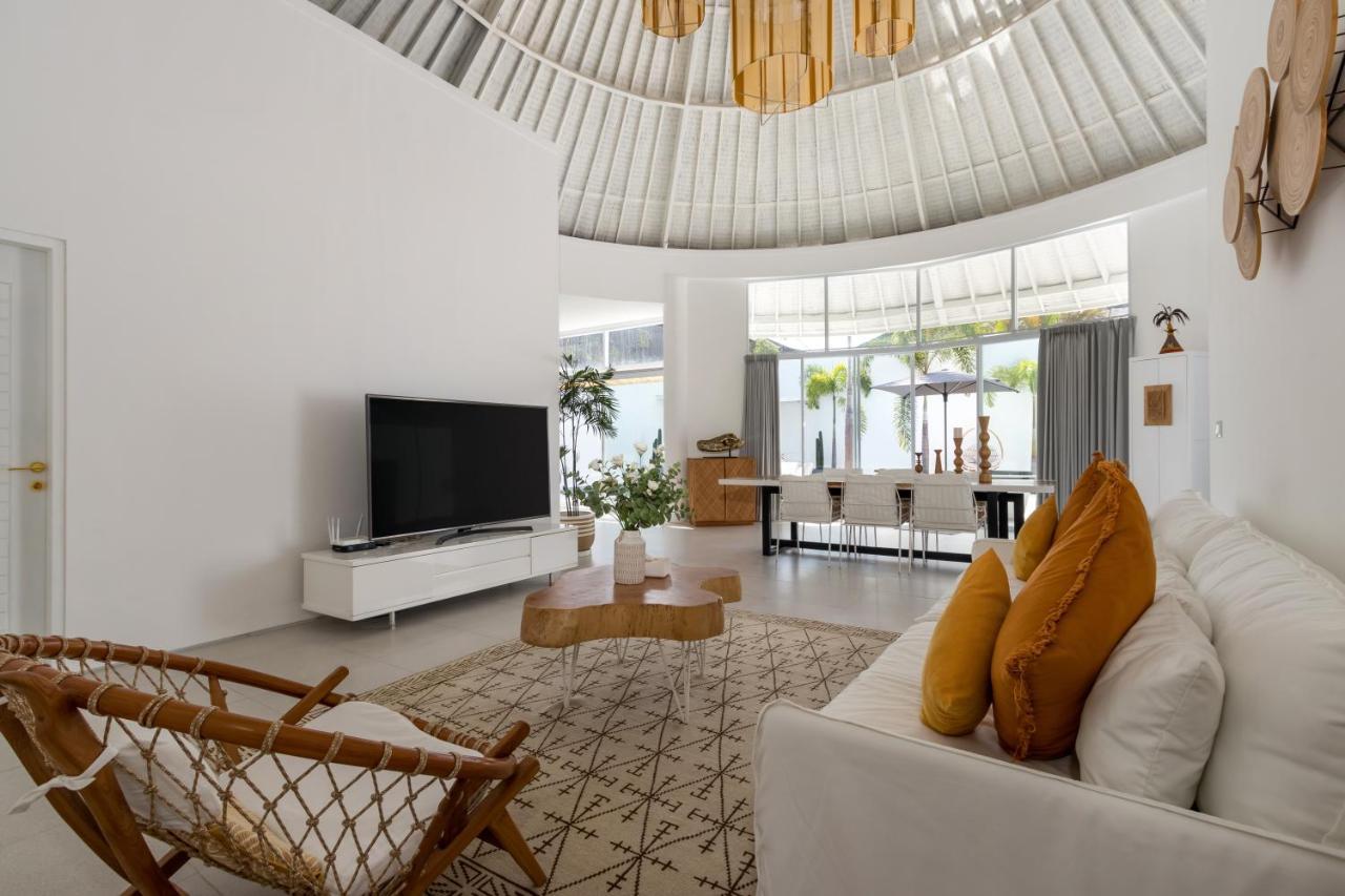 Villa Weiss Berawa Canggu  Exterior photo